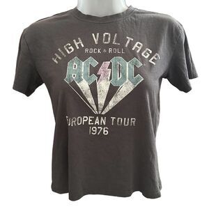 AC/DC Gray Graphic Band Baby Tee Short Sleeved Cropped Shirt